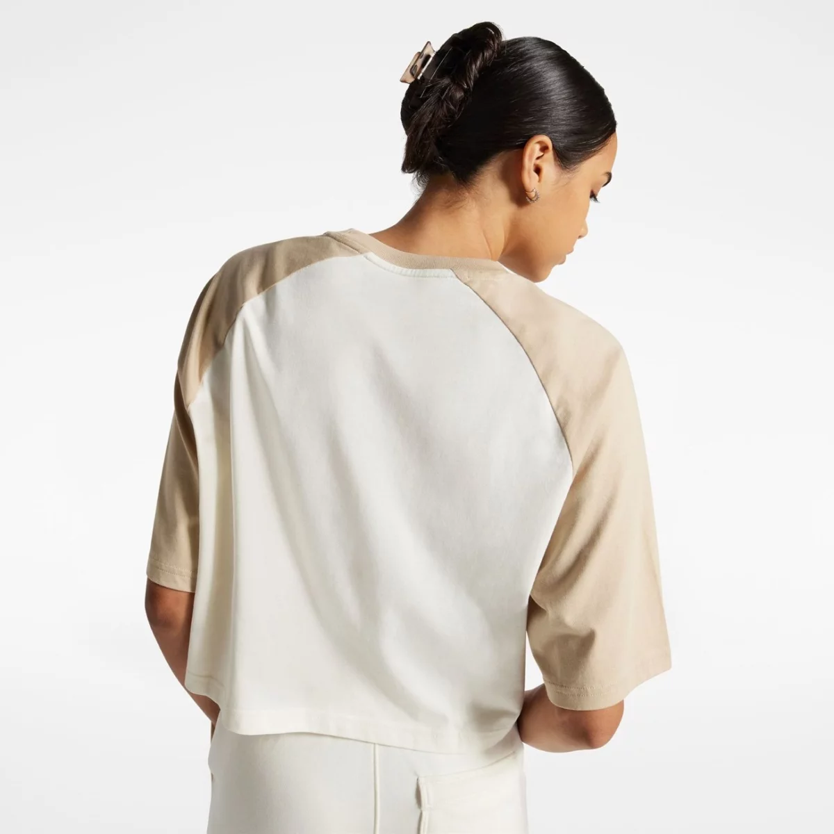 10026050-a02_b_107x1-huge-6661b24c5aabe