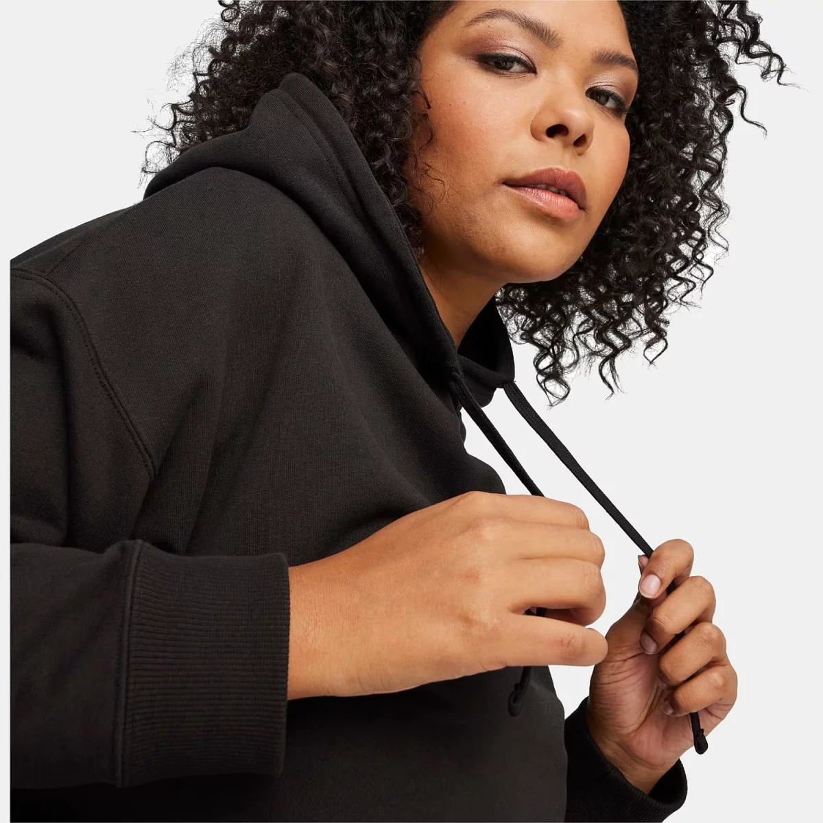 66d9519382b03BETTER_CLASSICS_Womens_Hoodie_2_Photoroom