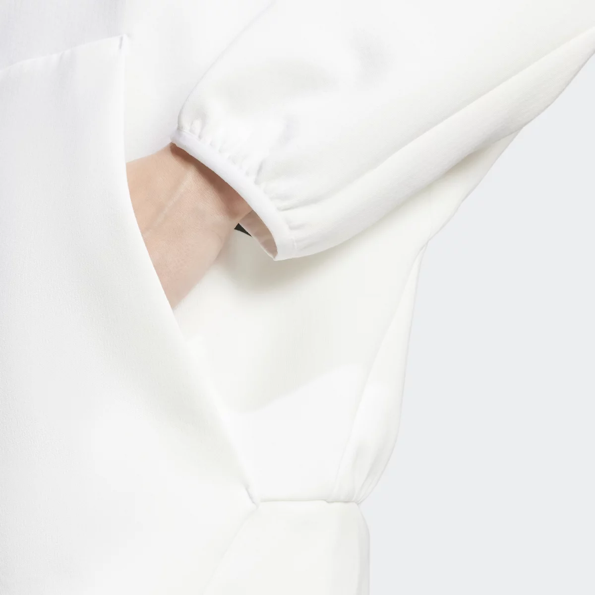 6703dbc7373a9JI7553_9_APPAREL_On_Model_Detail_View_2_grey