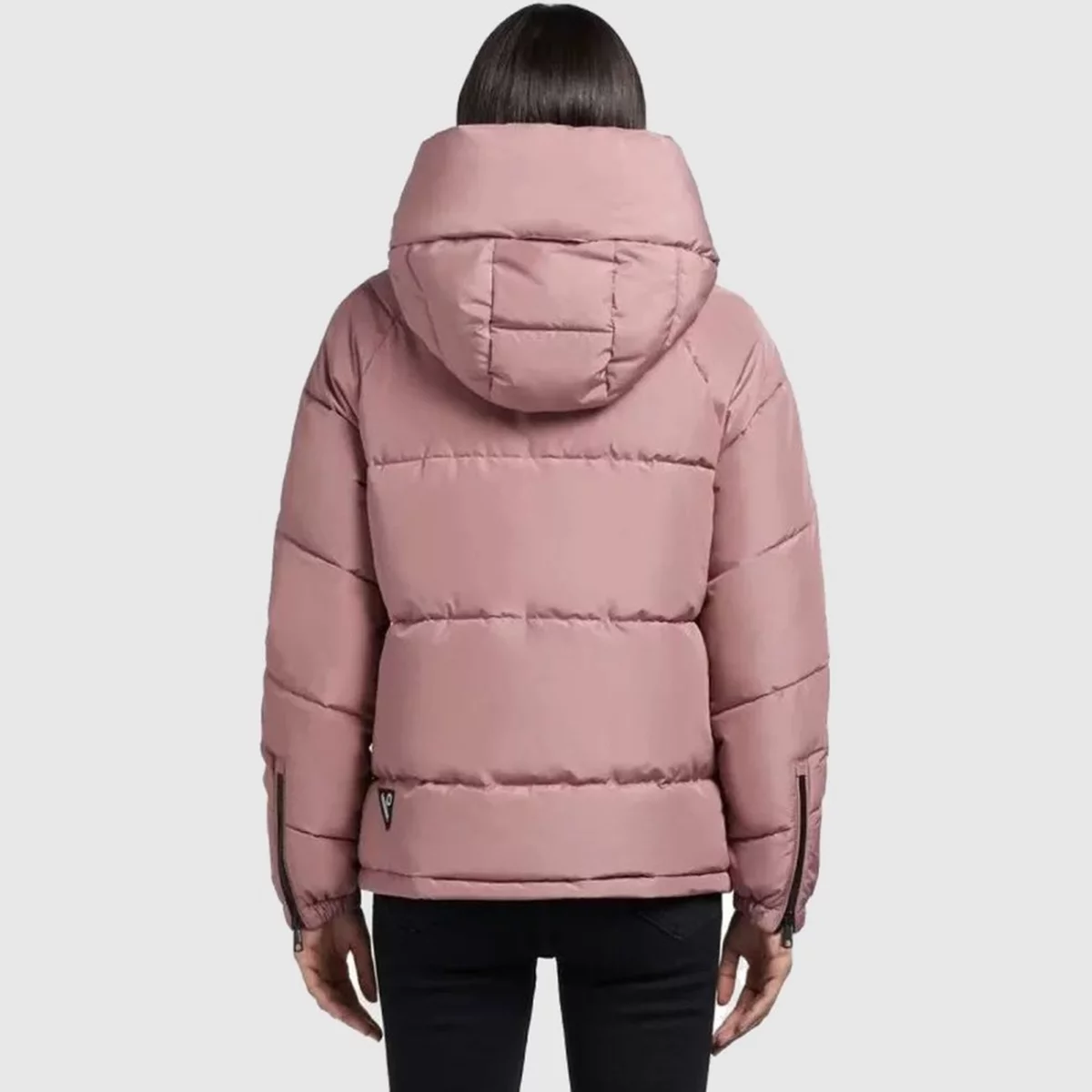 174032_611_5-600x900-huge-6657ad56cdde3