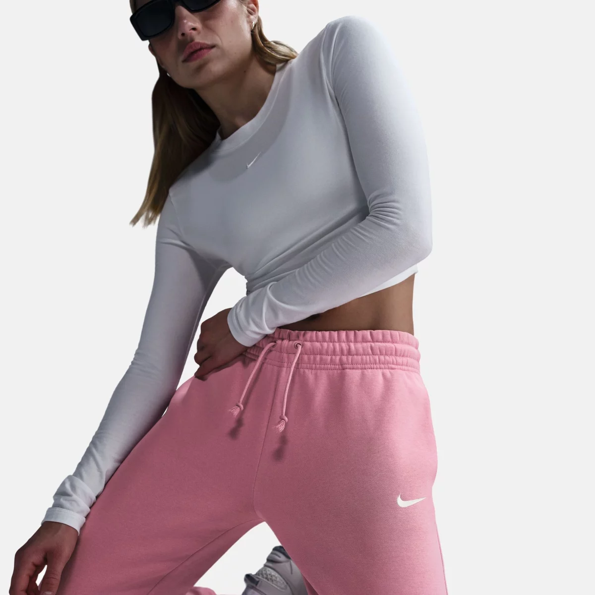 678a64a77a64dAURORA_FZ7626_699_PHSYM003_2000