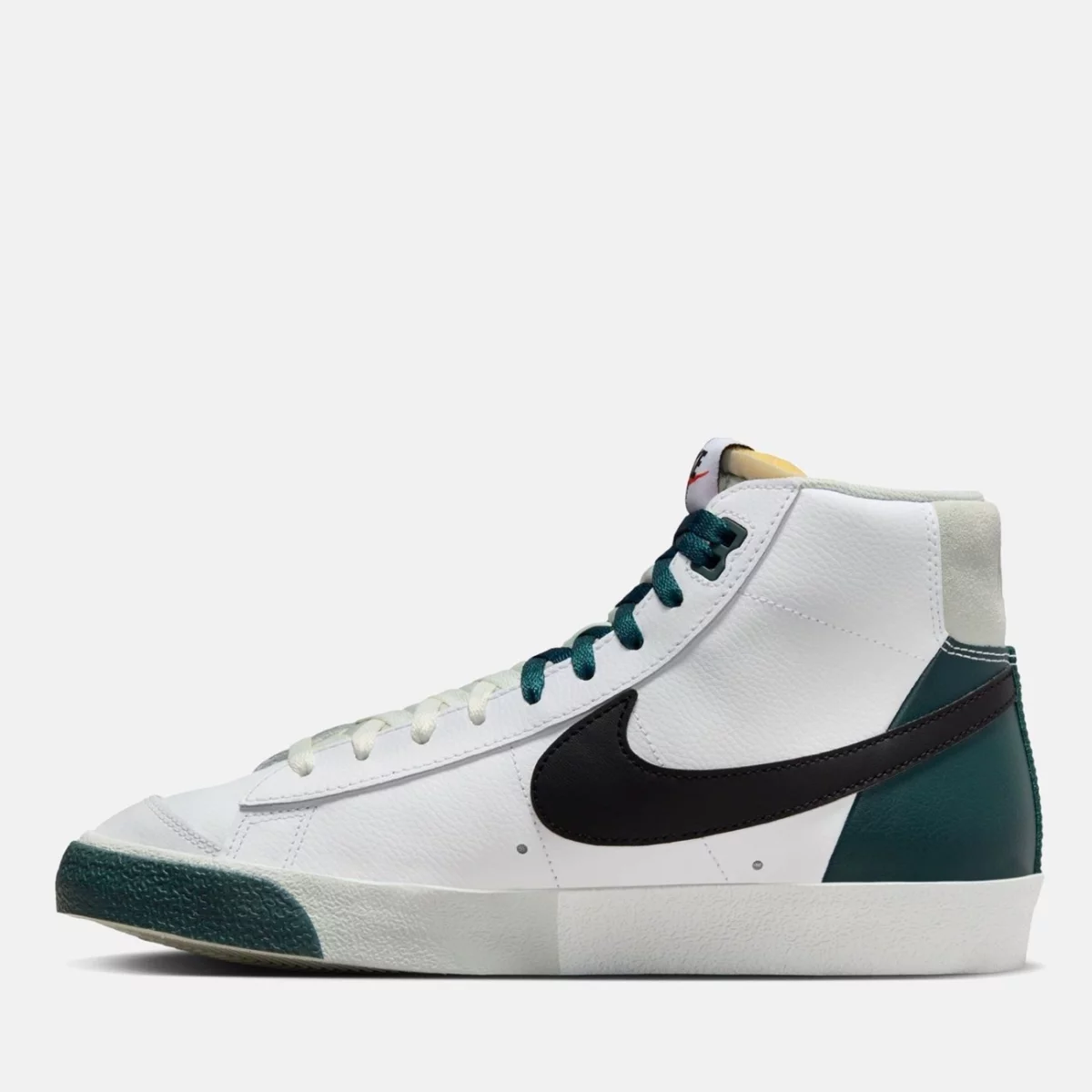 aurora_fb8889-100_phslh001-2000-huge-6661b1e22e5d9