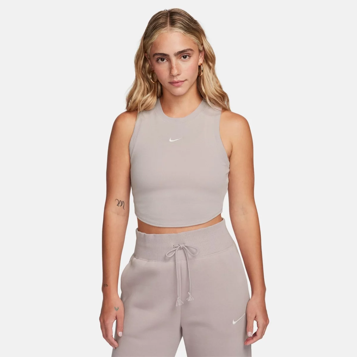 aurora_fb8279-019_phsfm001-2000-huge-6657ae500913f