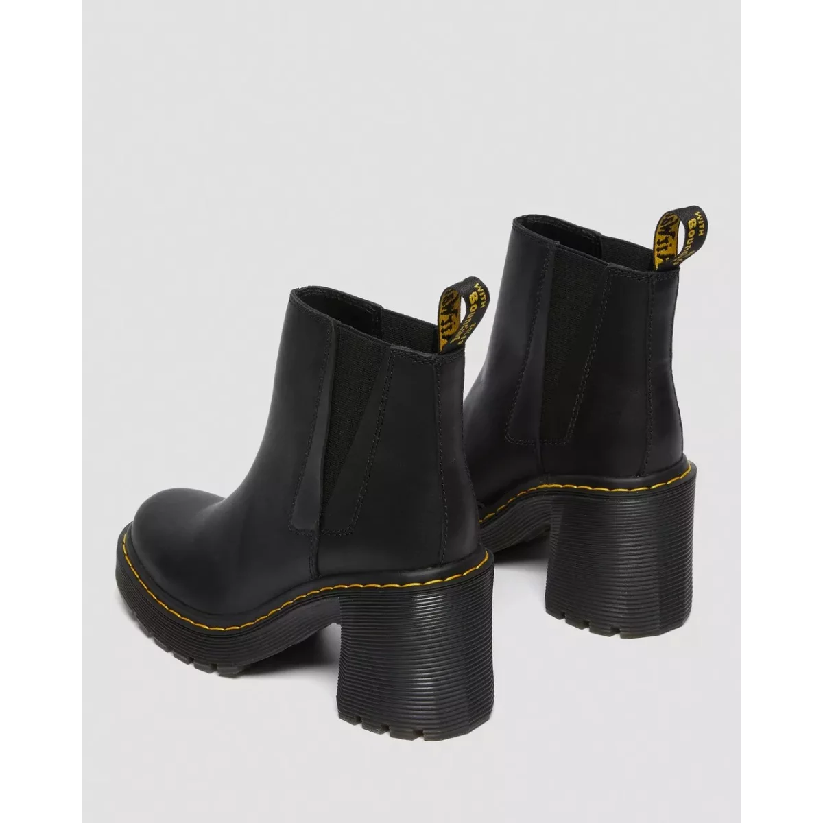 670cdf32a0b2b26440001_4_